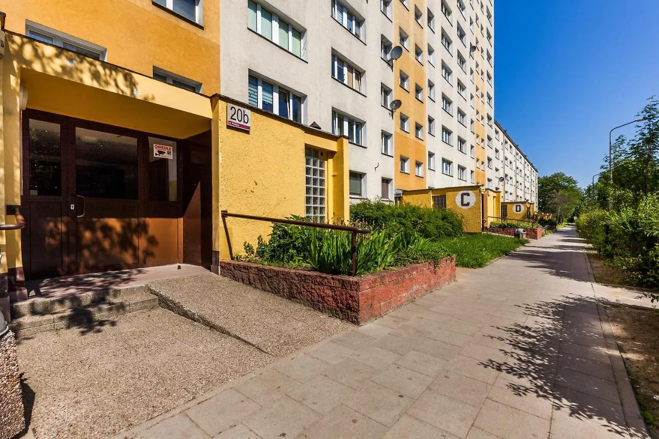 Apartament Pokoje Gdańsk Zaspa - Pilotów 20b, 800m SKM-Zaspa, odległość do morza 3km Polska