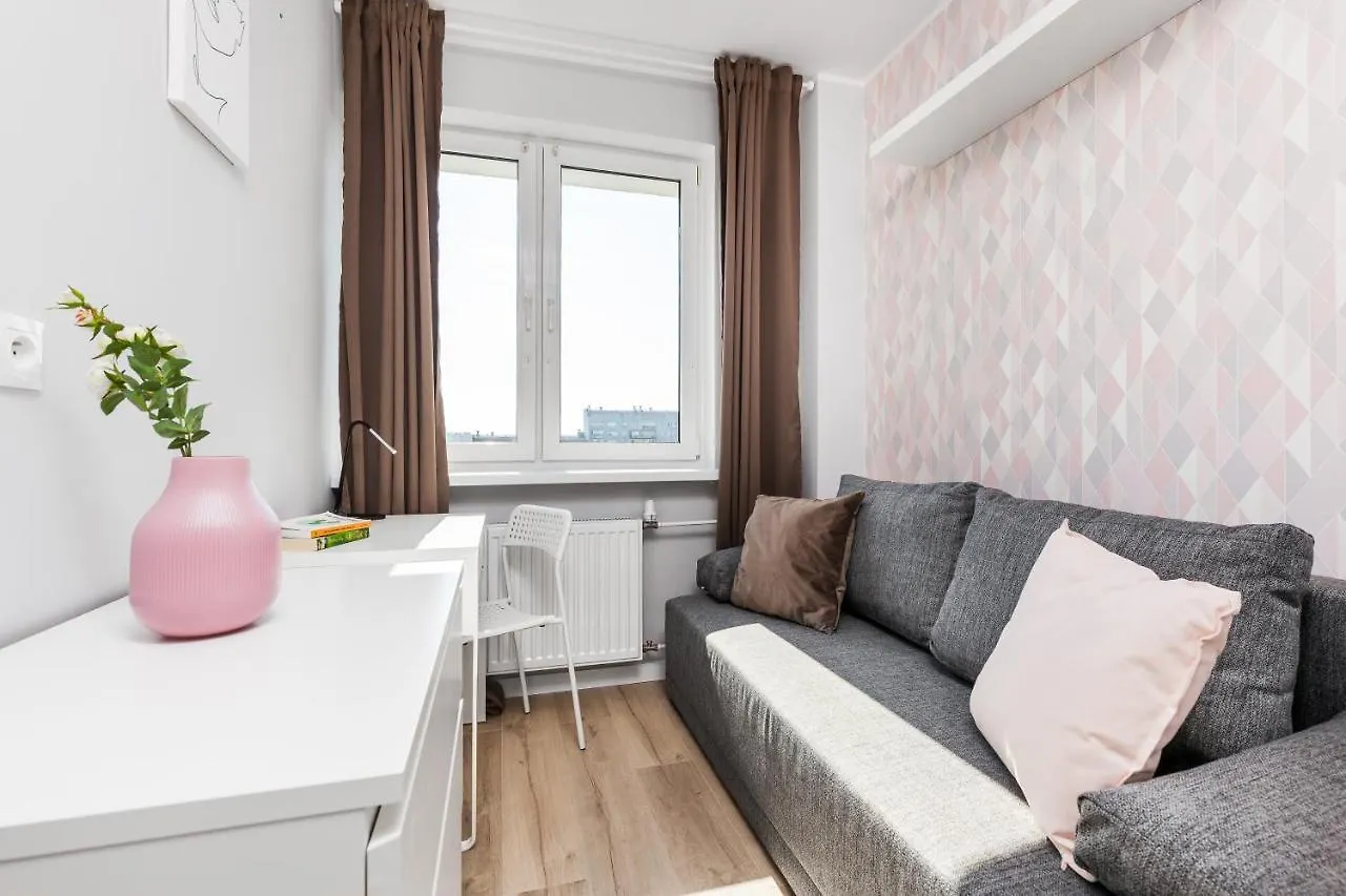Apartament Pokoje Gdańsk Zaspa - Pilotów 20b, 800m SKM-Zaspa, odległość do morza 3km